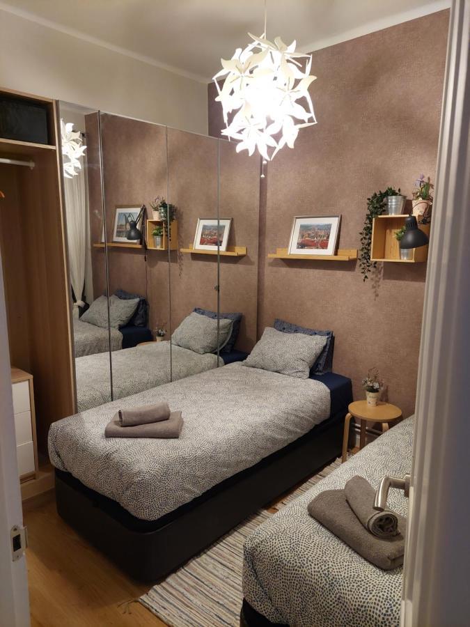 Bilbao Center Apt 90'S Parking Екстериор снимка